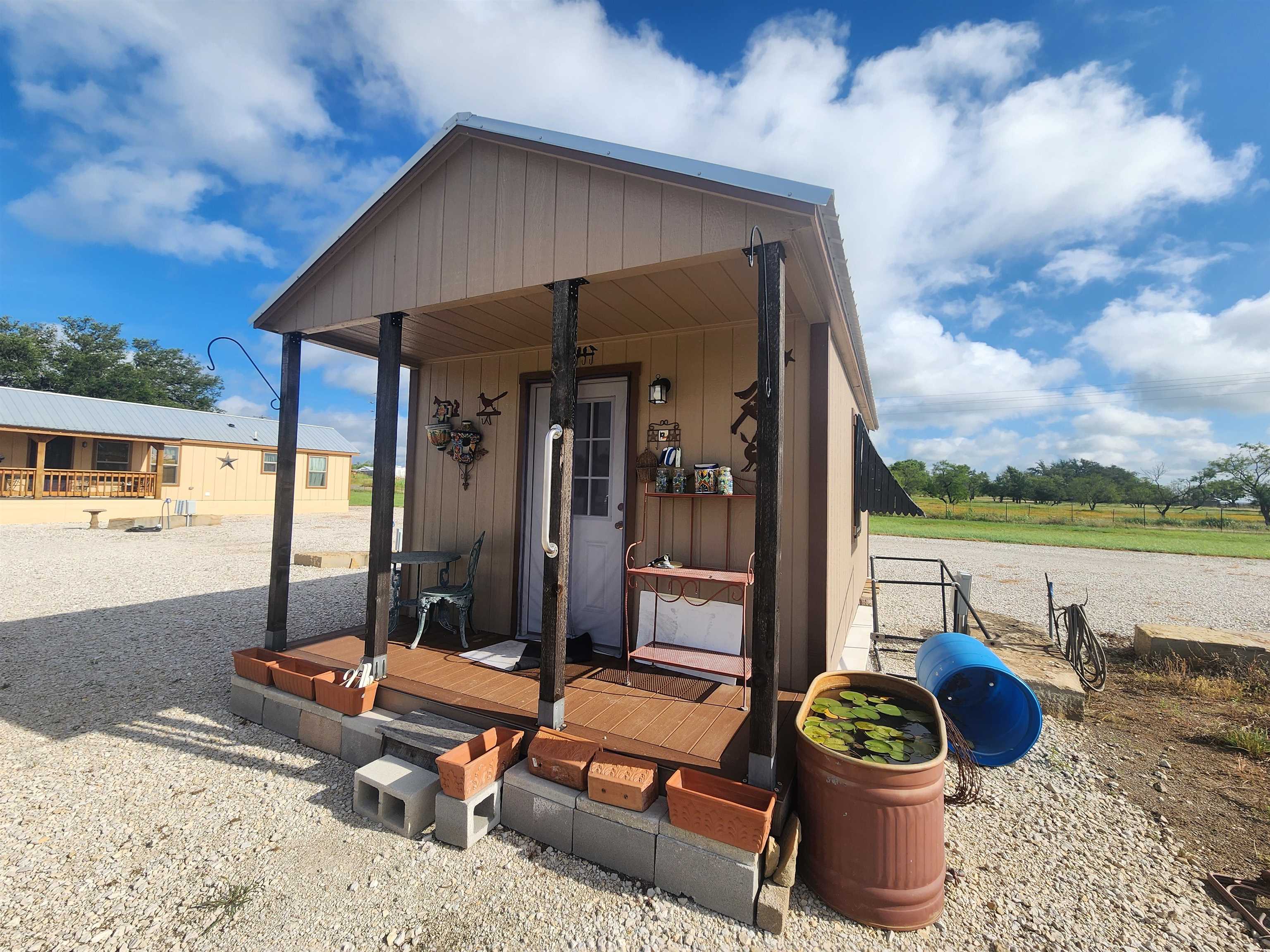 3072x2304
