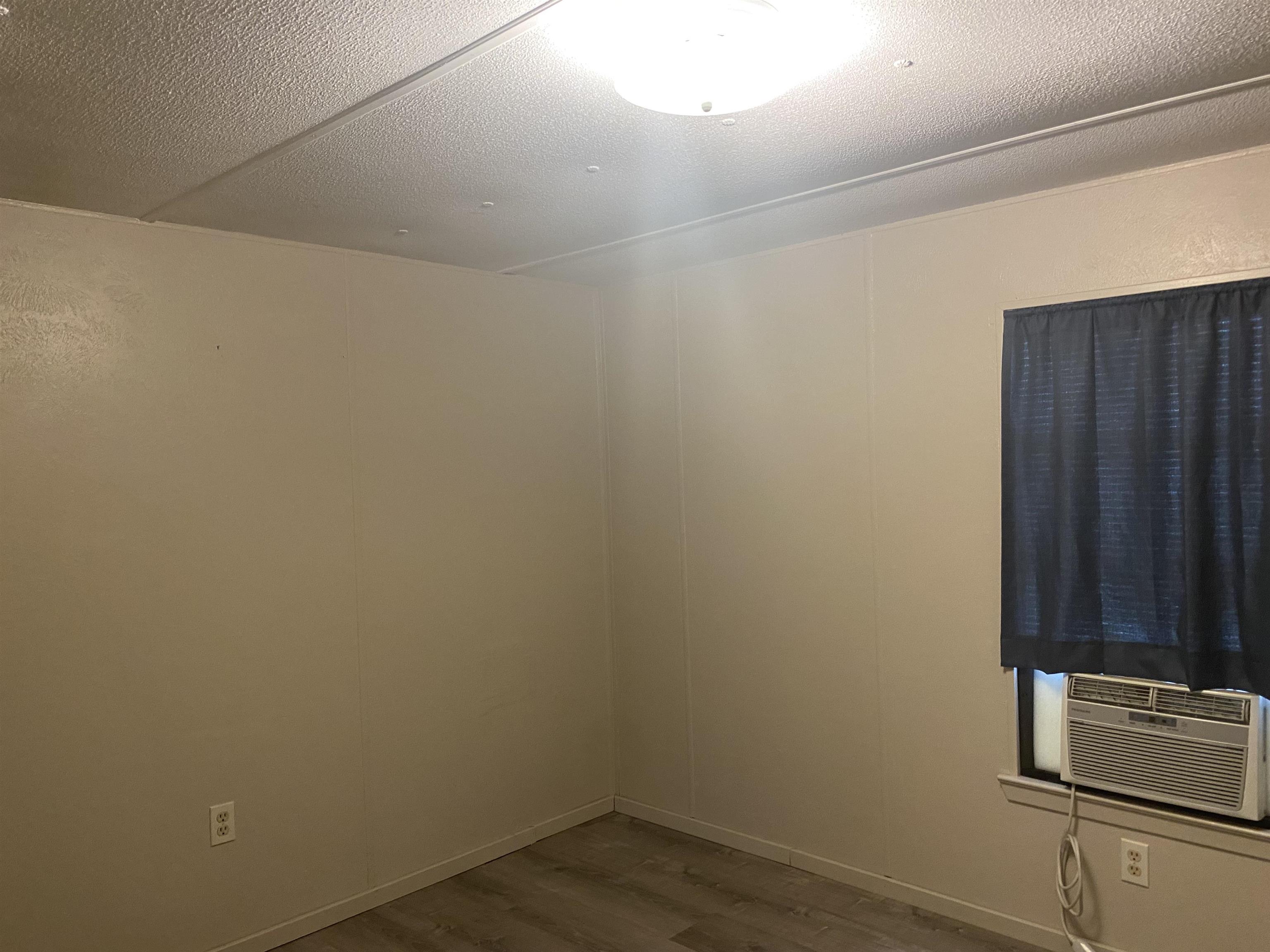 3072x2304