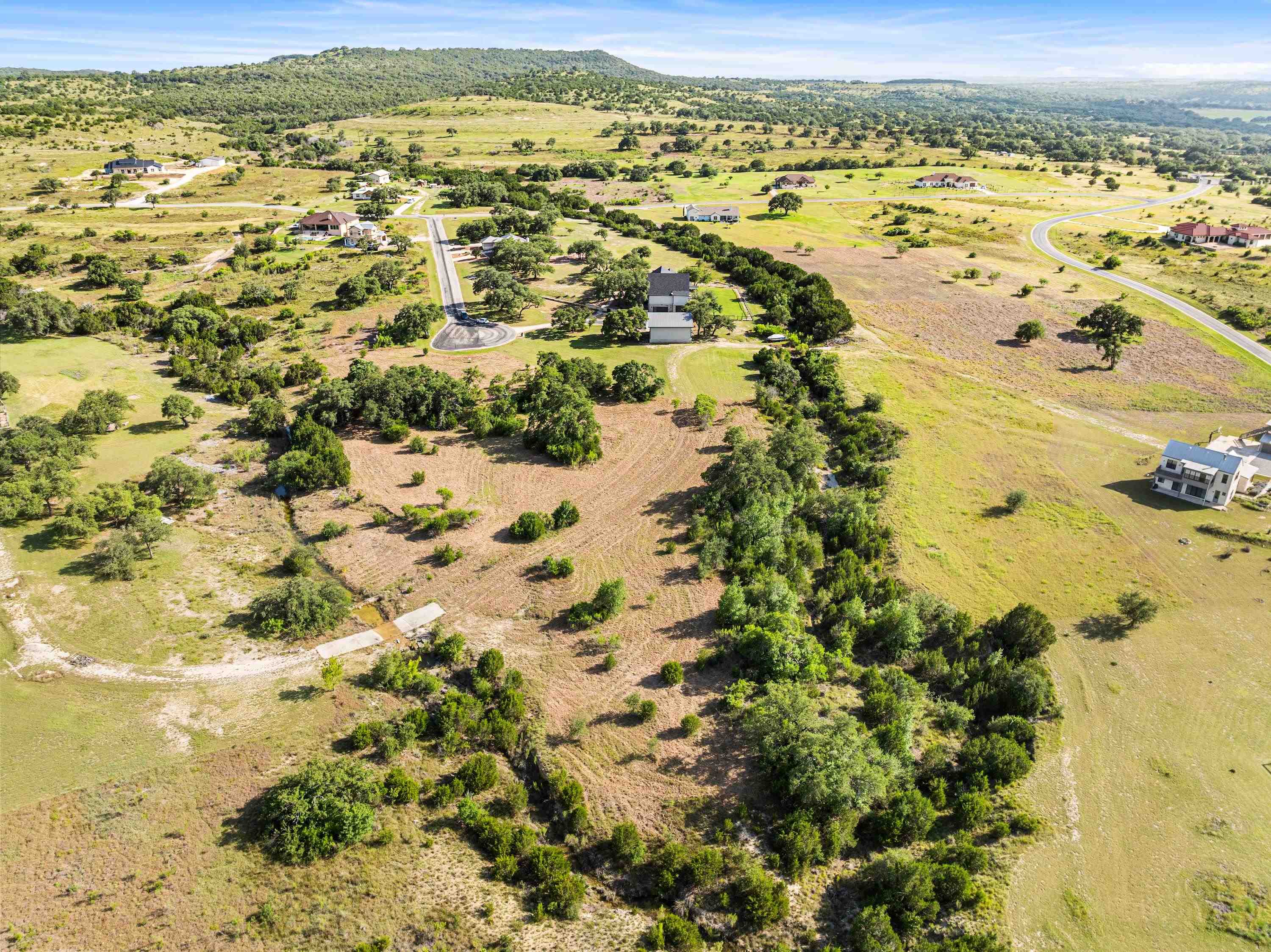 3000x2247