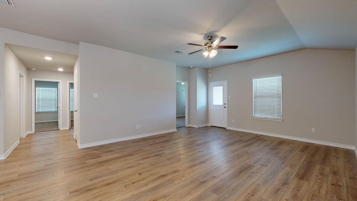 1182x665